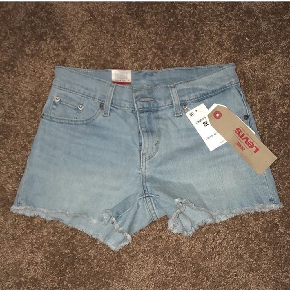 Levi shorts